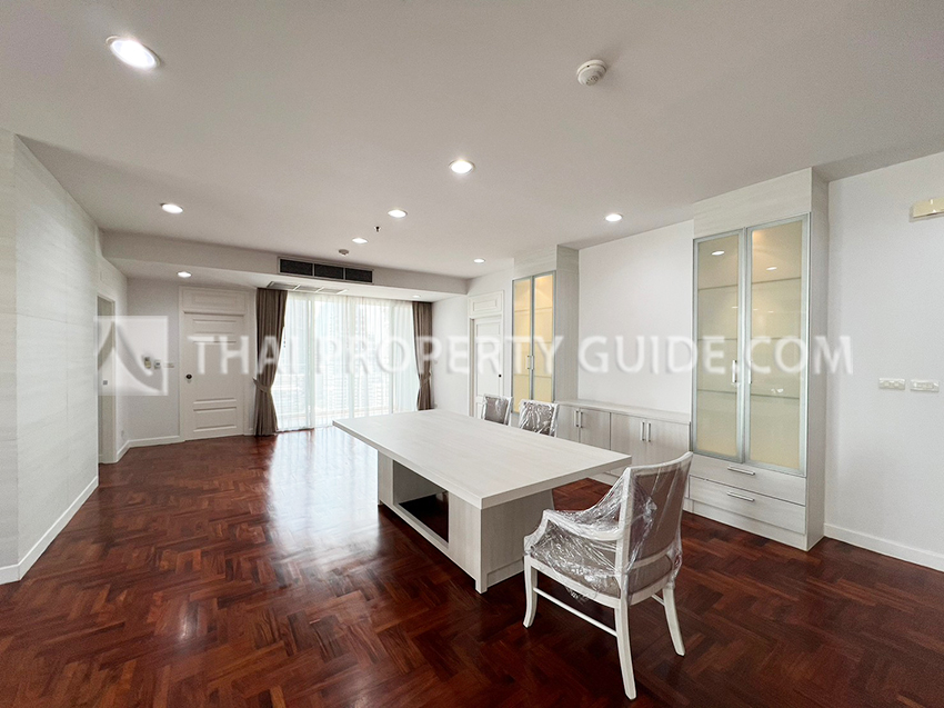 Apartment in Sukhumvit 