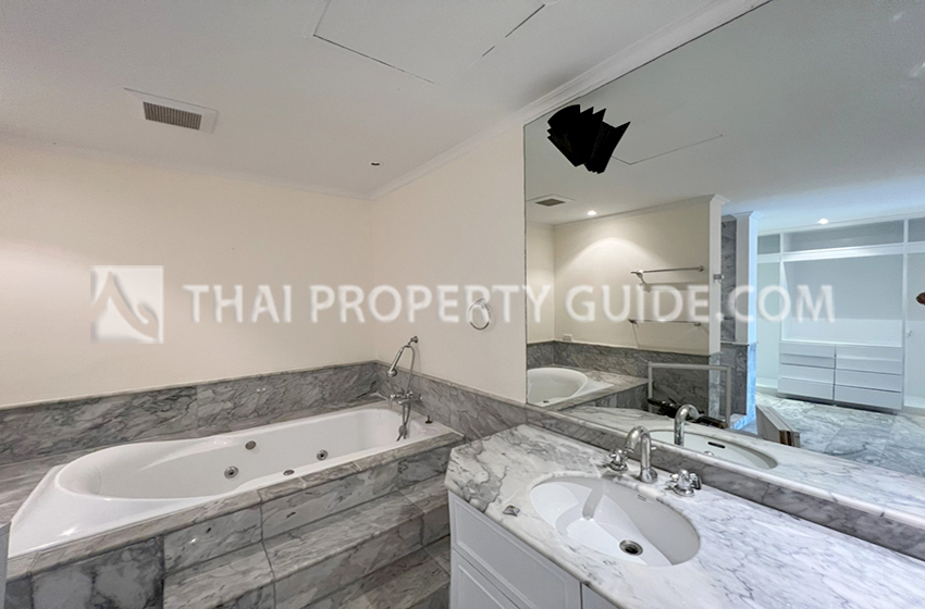 Apartment in Sukhumvit 