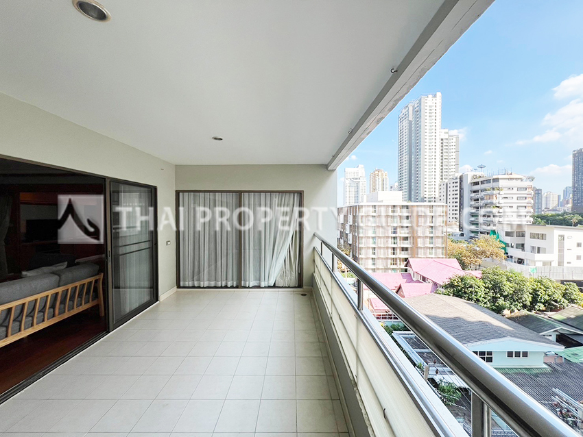 Apartment in Sukhumvit 