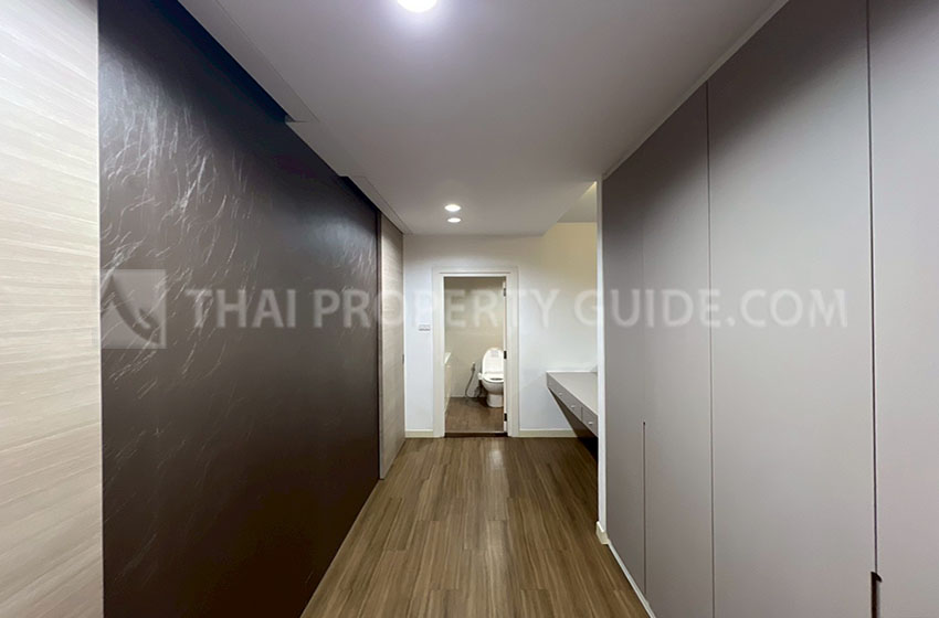 Apartment in Sukhumvit 