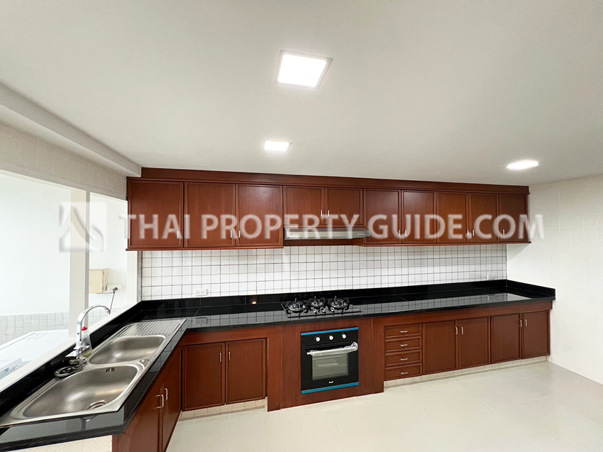 Apartment in Sukhumvit 