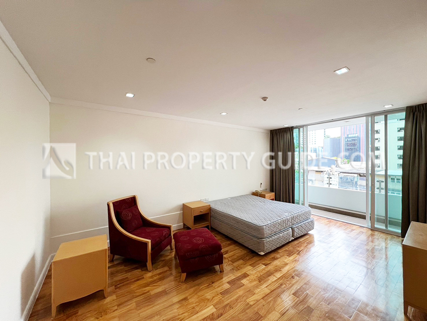 Apartment in Sukhumvit 