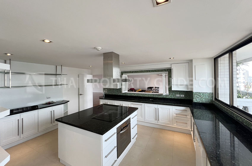 Apartment in Sukhumvit 