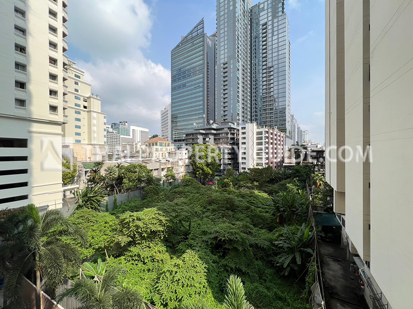 Apartment in Sukhumvit 