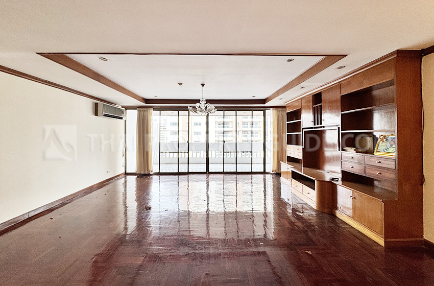 Apartment in Sukhumvit