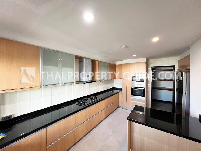 Apartment in Sukhumvit 