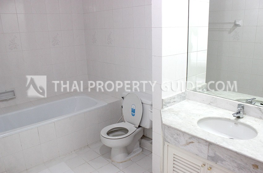 Apartment in Sukhumvit 