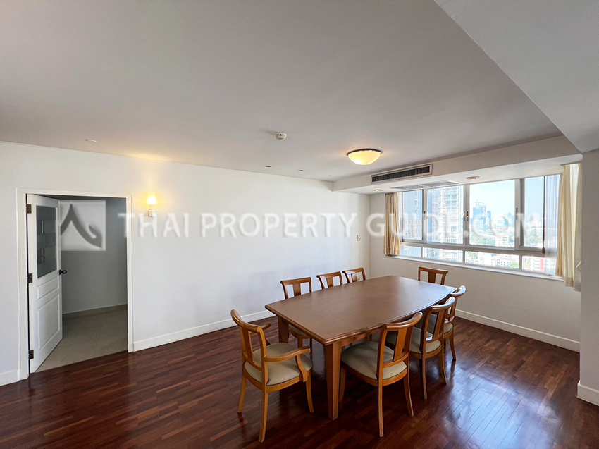 Apartment in Sukhumvit 