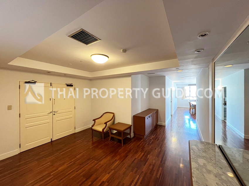 Apartment in Sukhumvit 