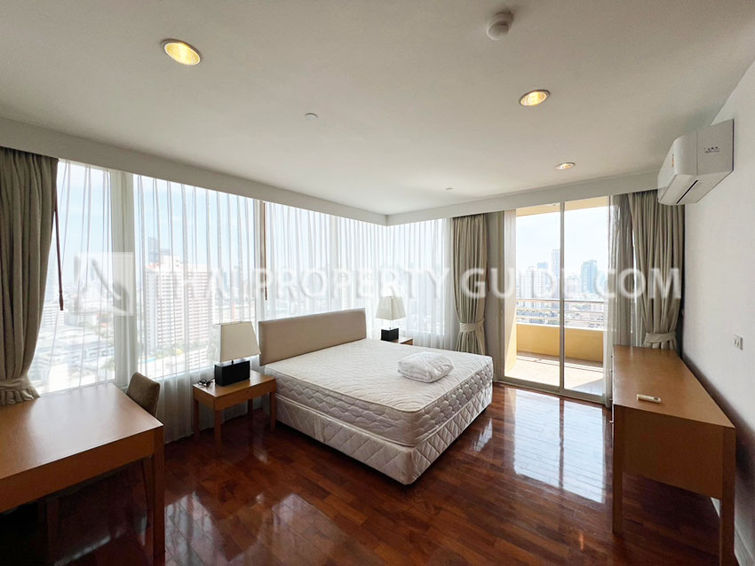 Apartment in Sukhumvit 