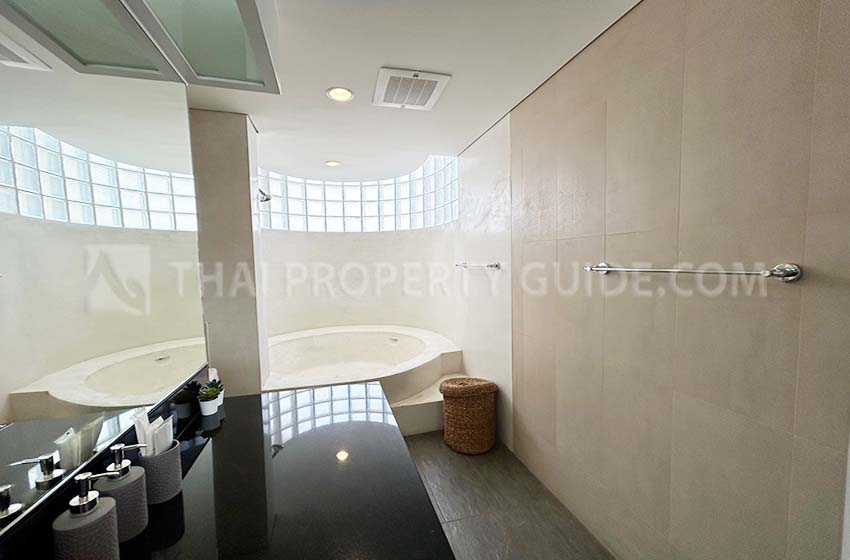 Apartment in Sukhumvit 