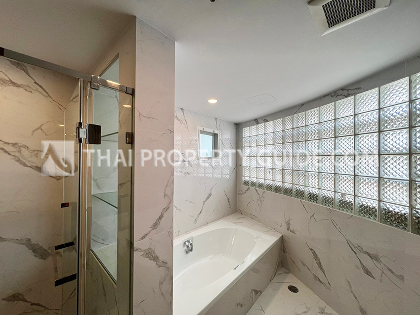 Apartment in Sukhumvit 