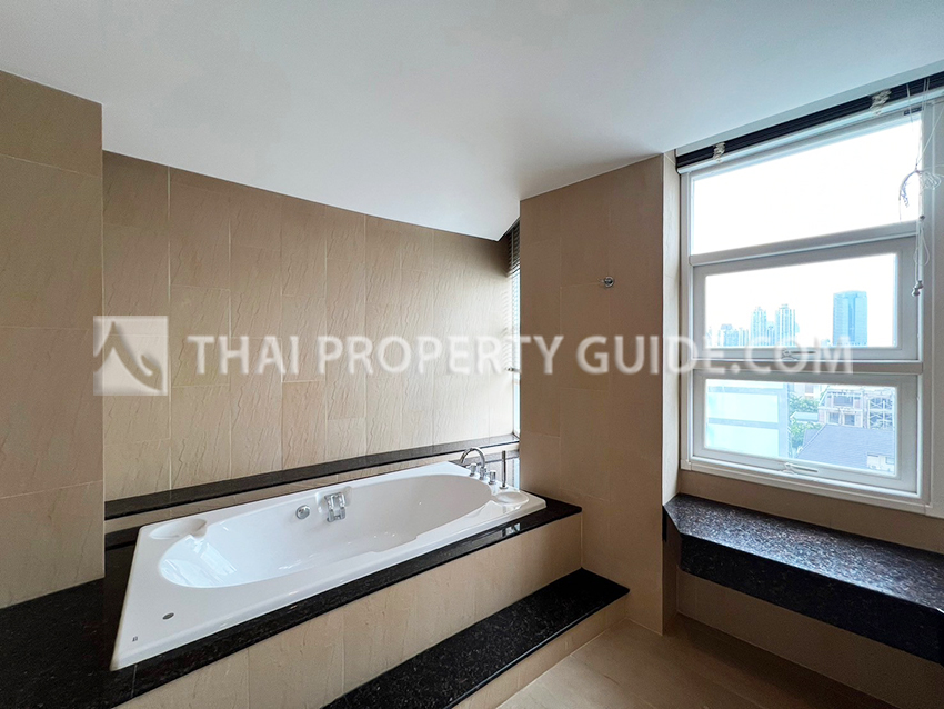 Apartment in Sukhumvit 