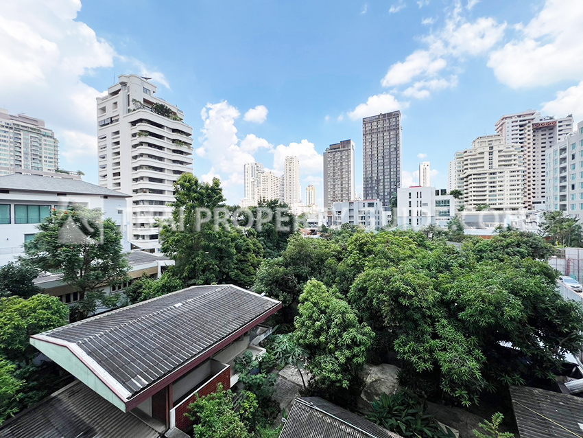 Apartment in Sukhumvit 