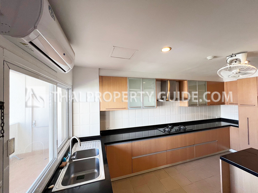 Apartment in Sukhumvit 