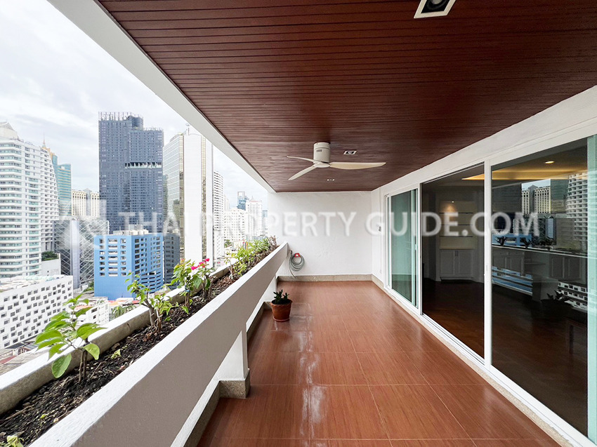 Apartment in Sukhumvit 