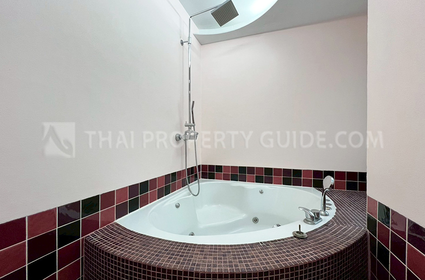 Apartment in Sukhumvit 