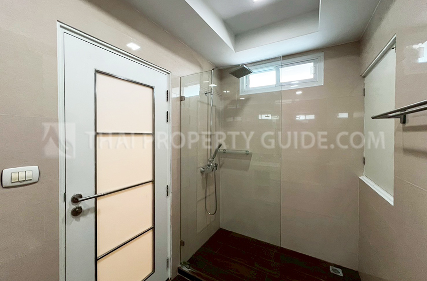 Apartment in Sukhumvit 