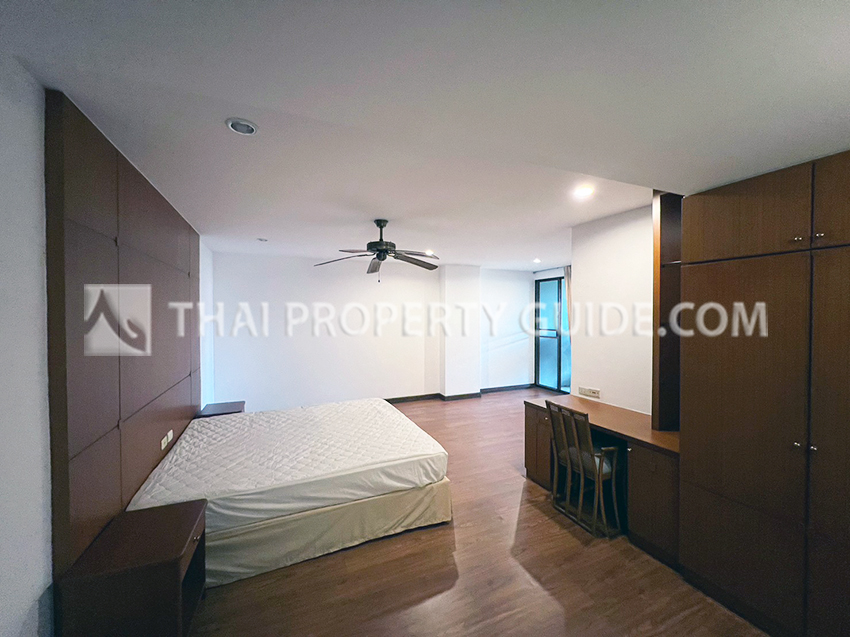 Apartment in Sukhumvit 