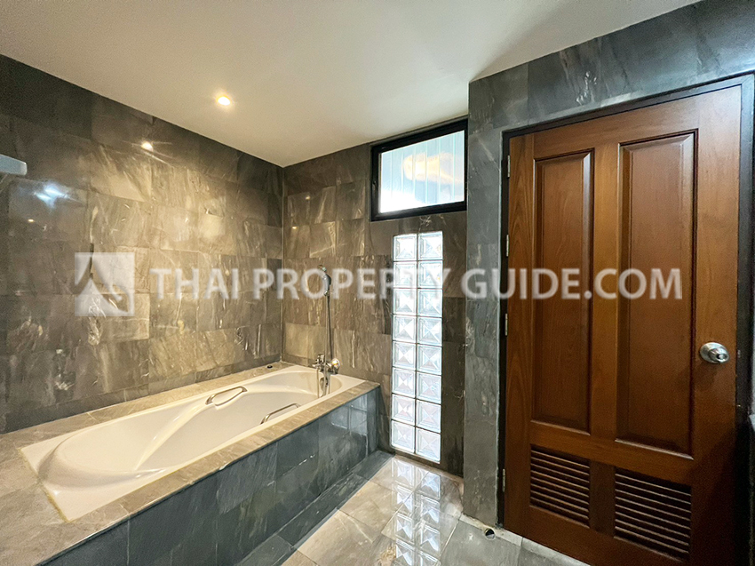 Apartment in Sukhumvit 