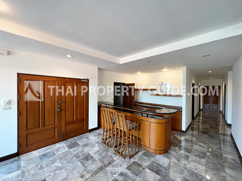 Apartment in Sukhumvit 