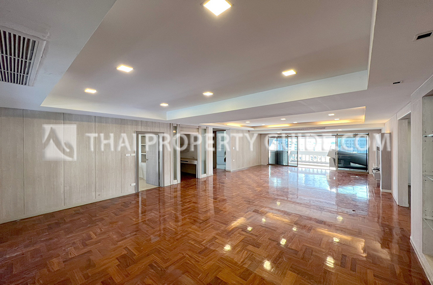 Apartment in Sukhumvit