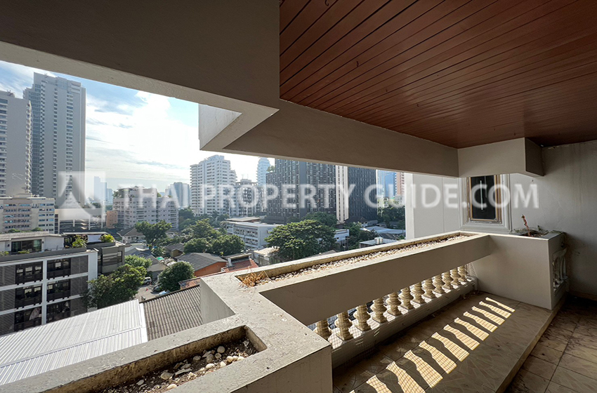 Apartment in Sukhumvit 