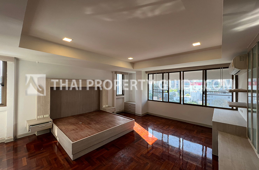 Apartment in Sukhumvit 