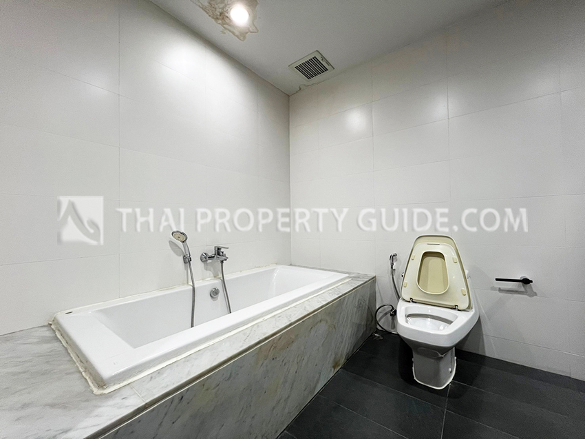 Apartment in Sukhumvit 