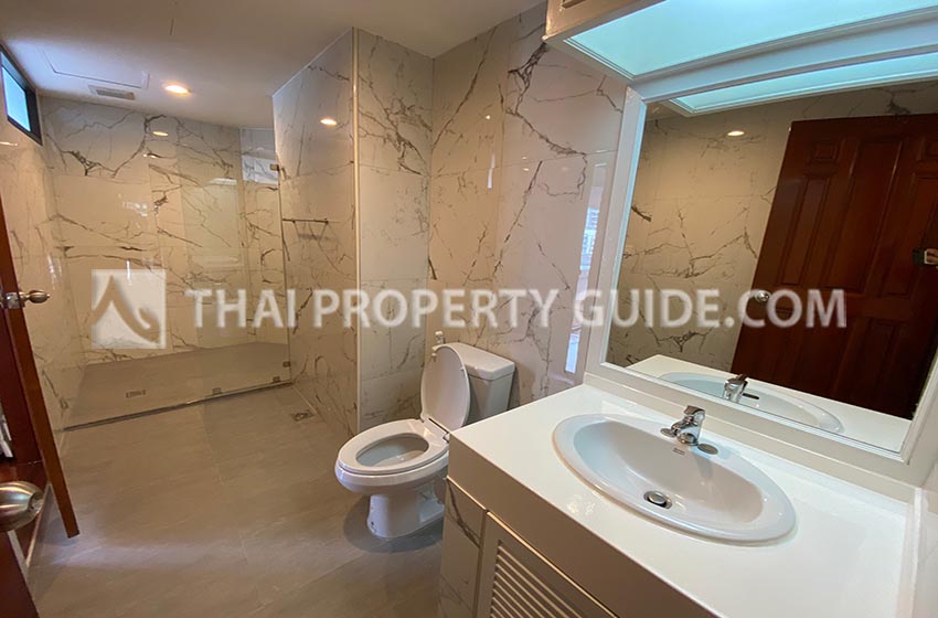 Apartment in Sukhumvit 