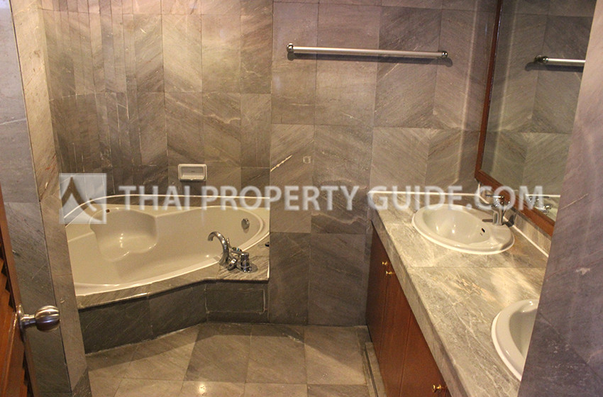 Apartment in Sukhumvit 