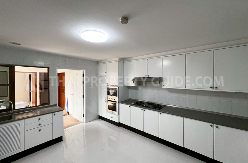Apartment in Sukhumvit 