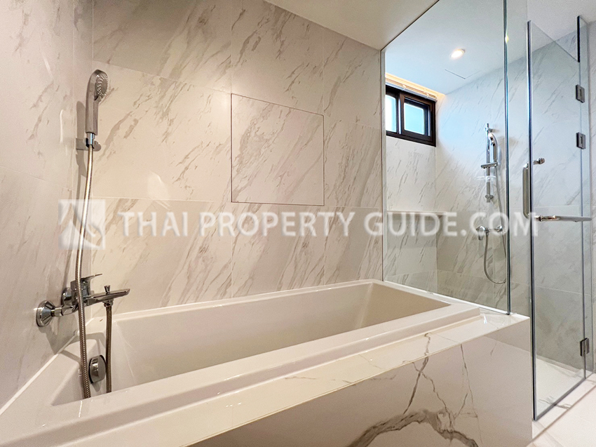 Apartment in Sukhumvit 