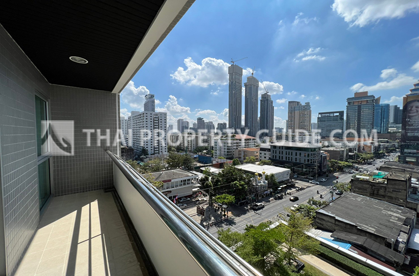 Apartment in Sukhumvit 