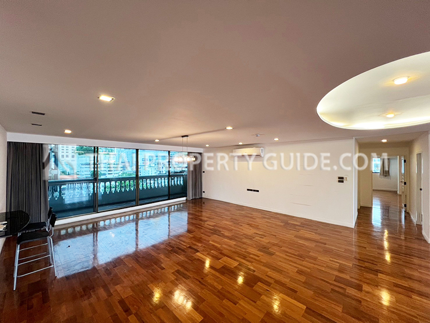 Apartment in Sukhumvit 