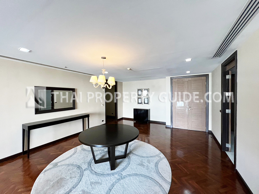 Apartment in Sukhumvit 