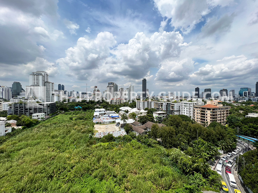 Apartment in Sukhumvit 