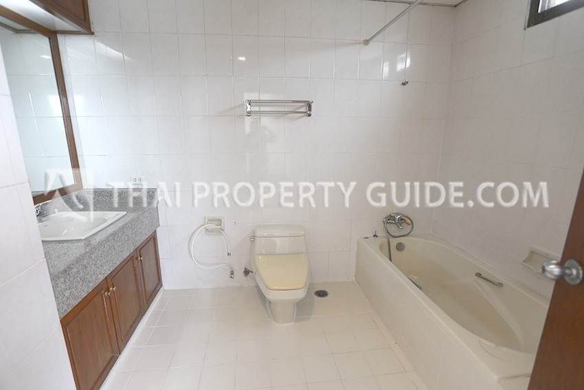 Apartment in Sukhumvit 