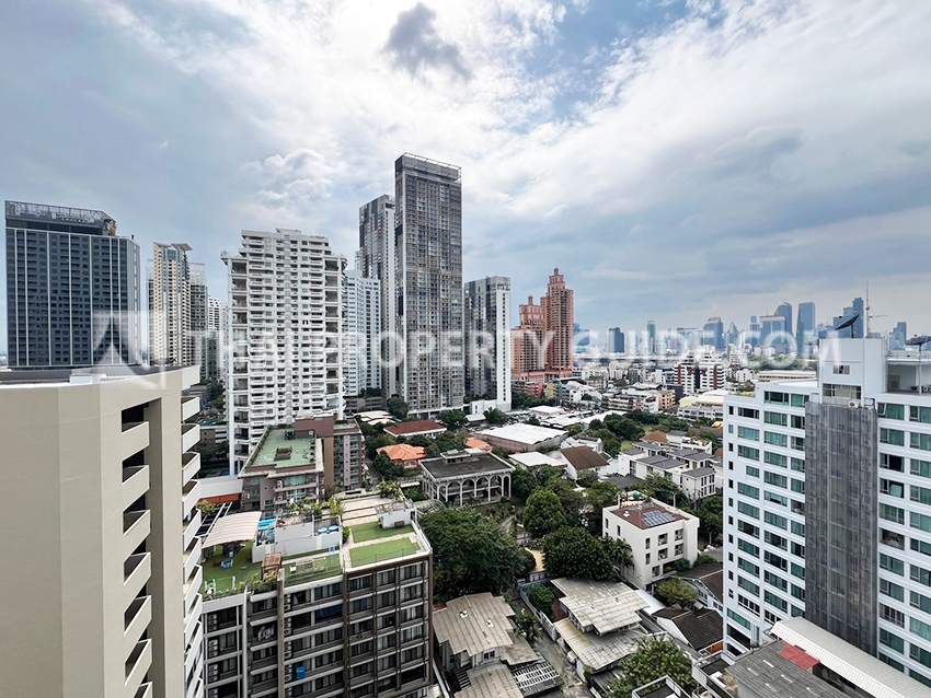 Apartment in Sukhumvit 