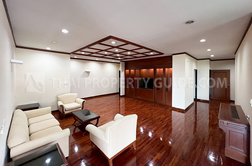 Apartment in Sukhumvit 