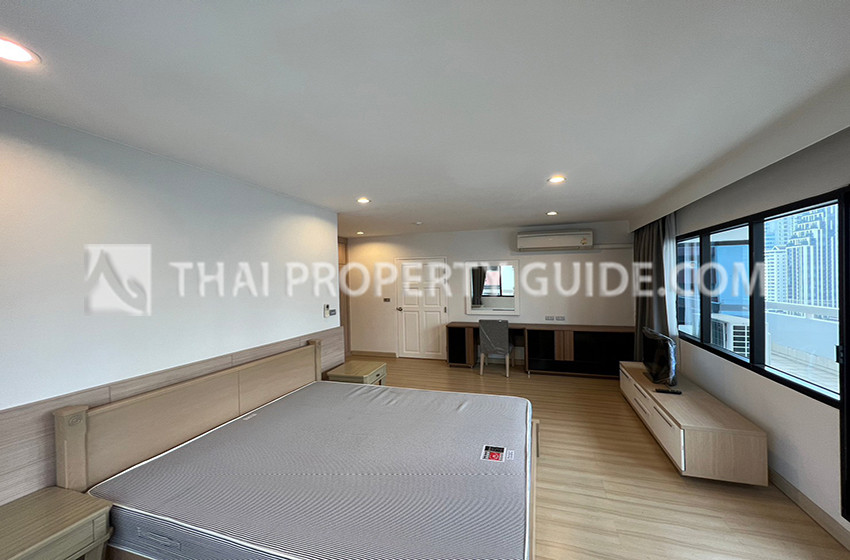 Apartment in Sukhumvit 