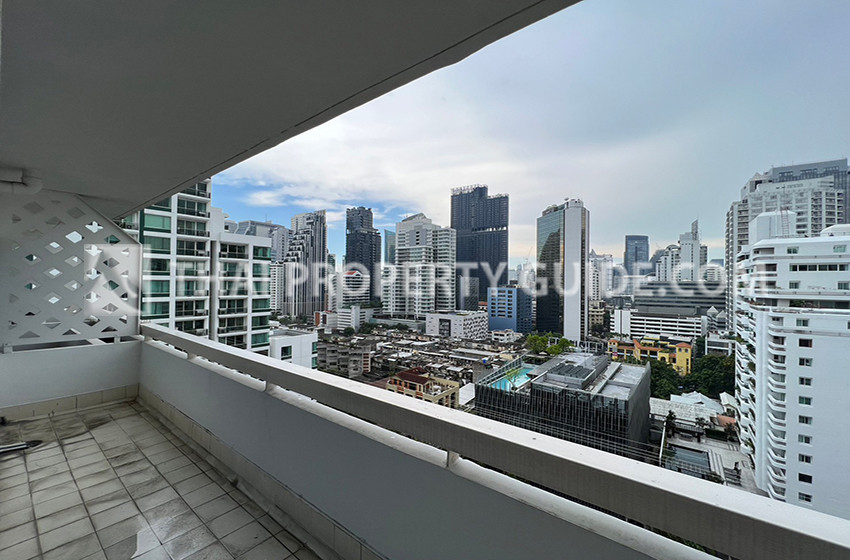 Apartment in Sukhumvit 