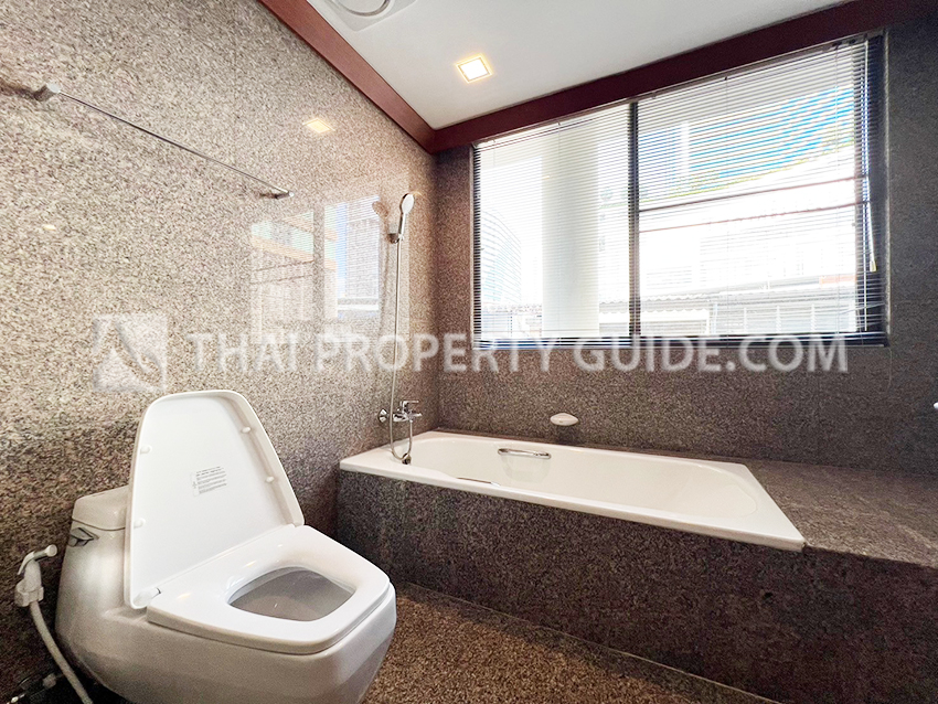 Apartment in Sukhumvit 