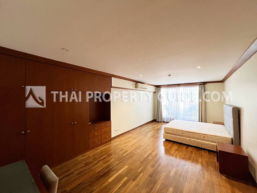 Apartment in Sukhumvit 