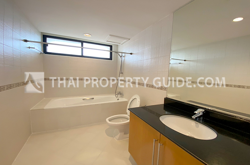 Apartment in Sukhumvit 