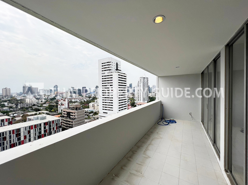 Apartment in Sukhumvit 