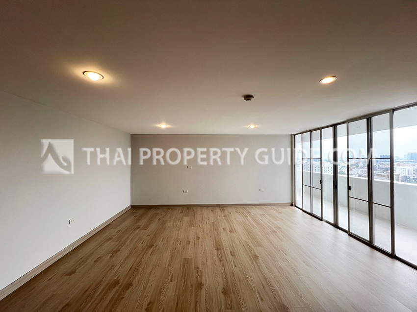 Apartment in Sukhumvit 