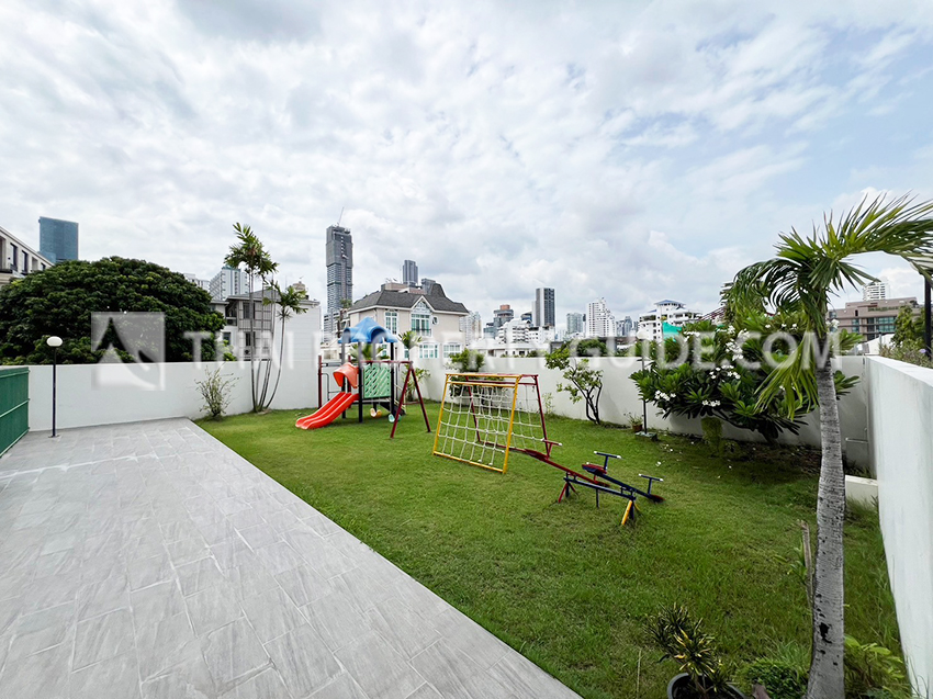 Apartment in Sukhumvit 