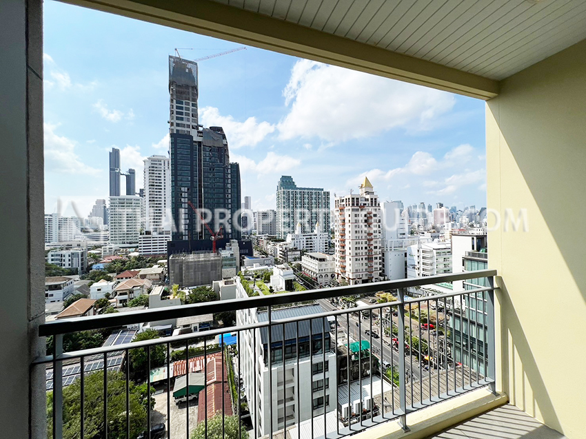 Apartment in Sukhumvit 