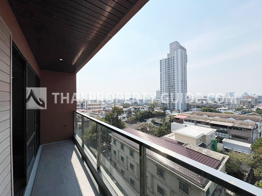 Apartment in Sukhumvit 